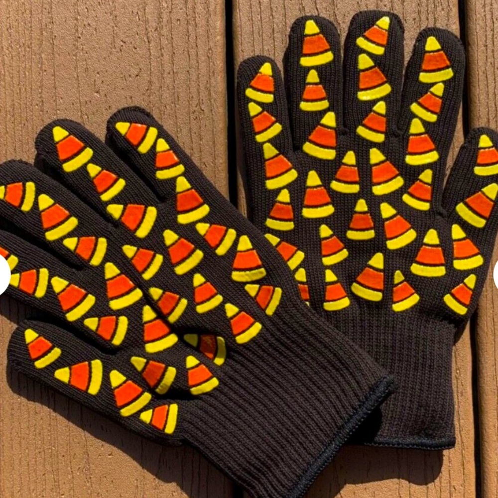 🆕TARA TESHER TEMPTATIONS OVEN GLOVES “CANDY CORN” SIZE SMALL/MED NWTS!